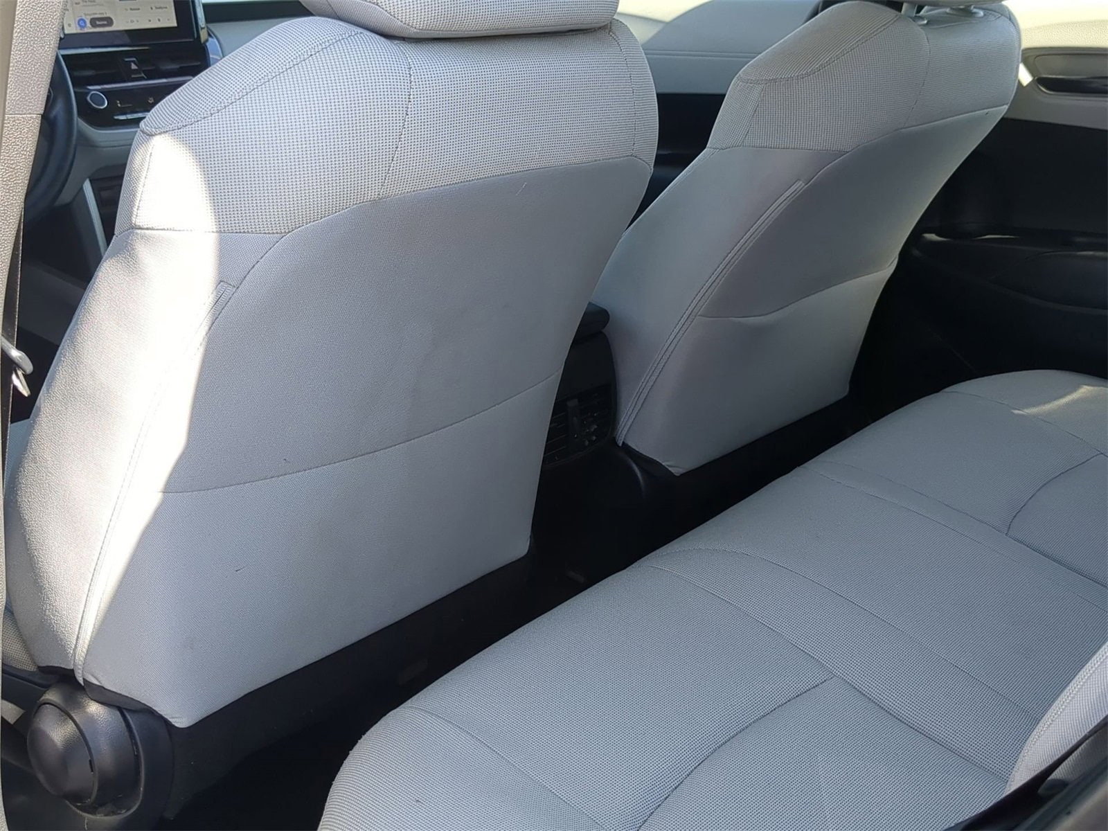 Thumbnail: 2025 Toyota Corolla Cross - 18