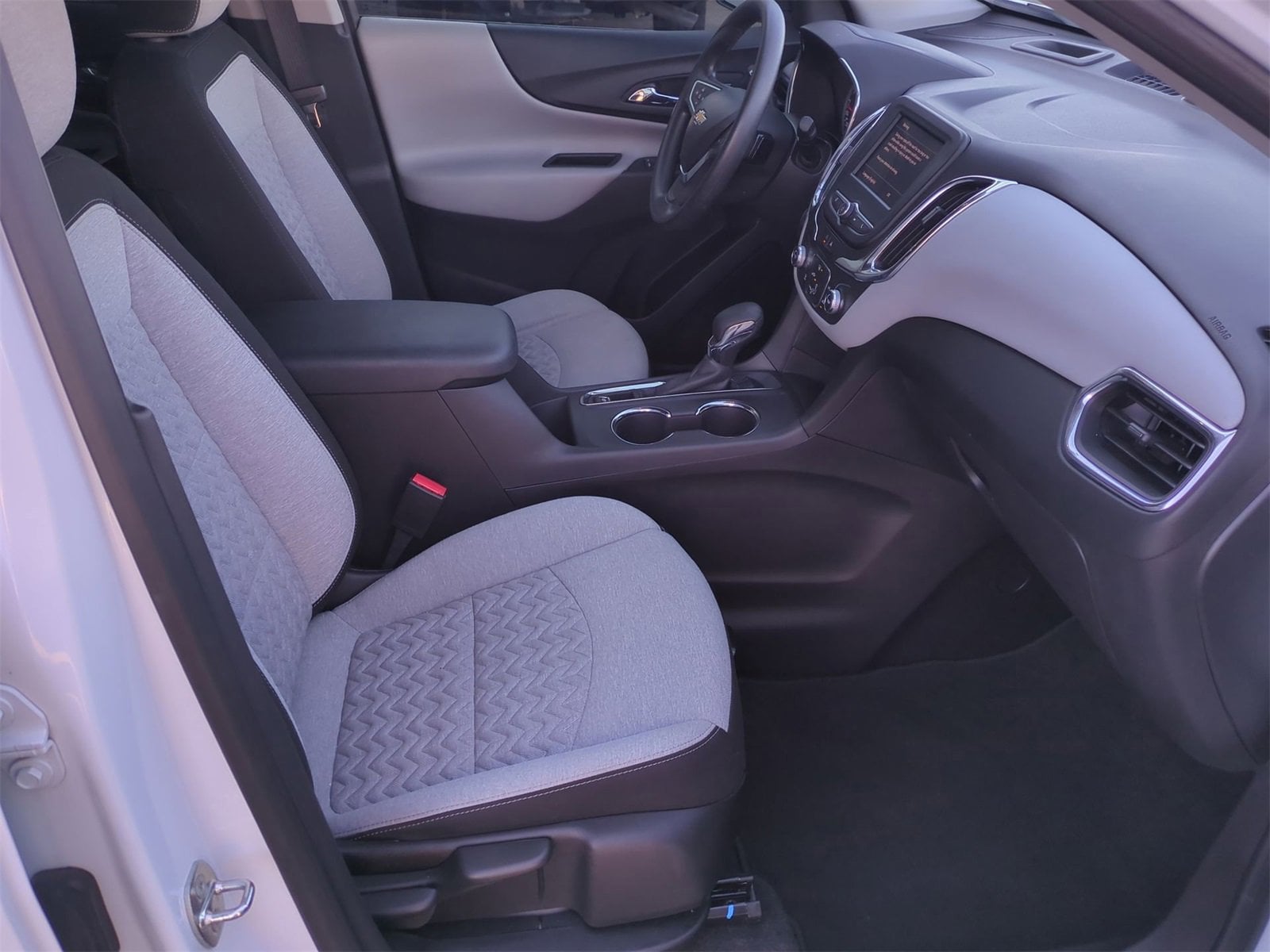 Thumbnail: 2023 Chevrolet Equinox - 20