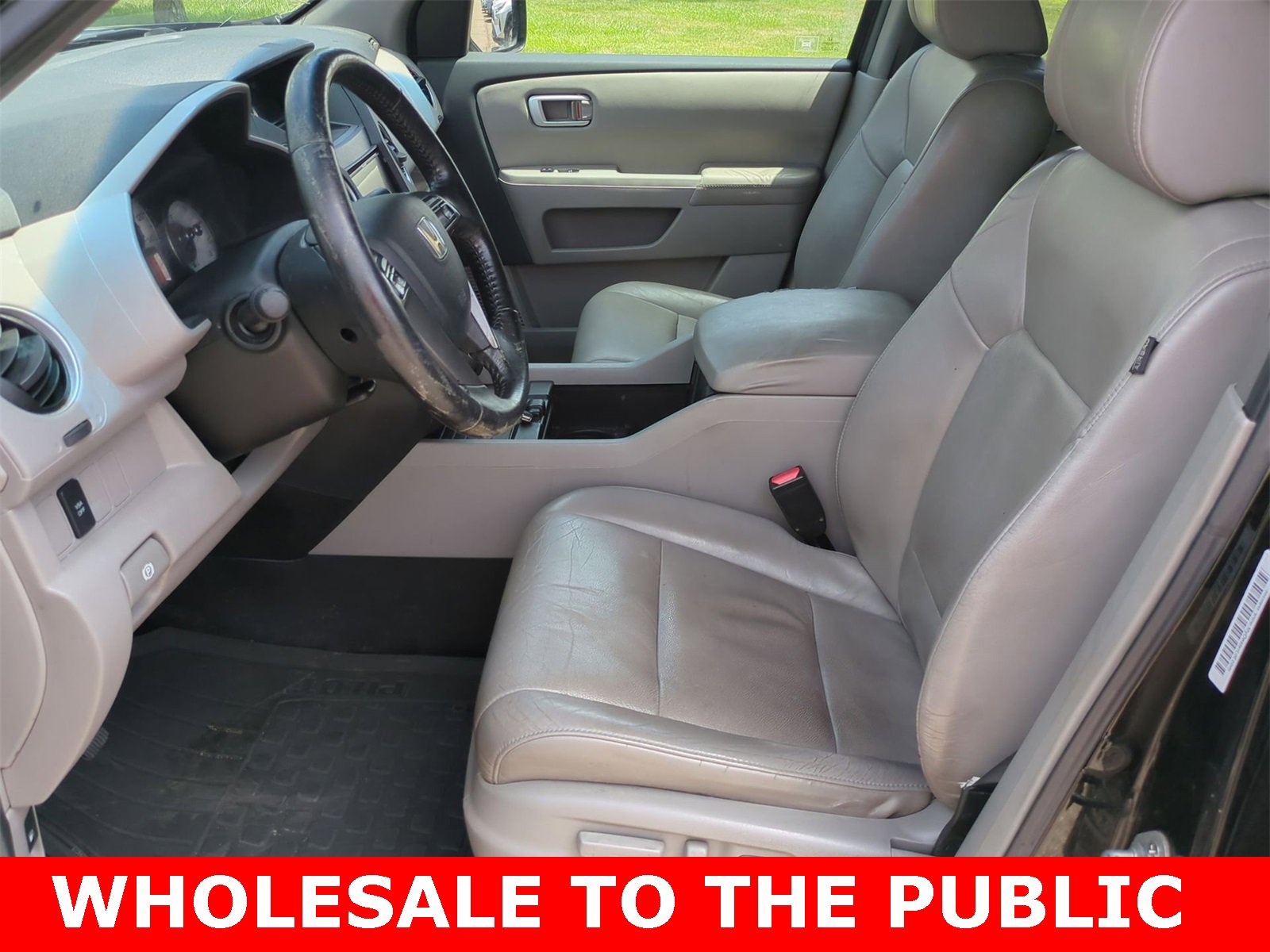 Thumbnail: 2011 Honda Pilot - 15