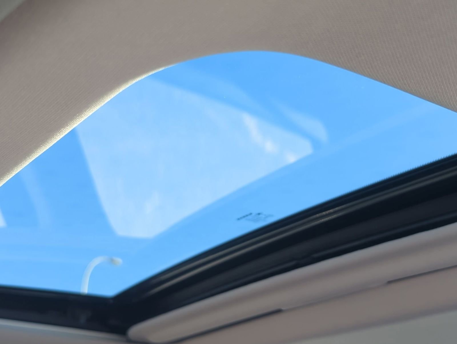 Thumbnail: 2022 Nissan Altima - 19