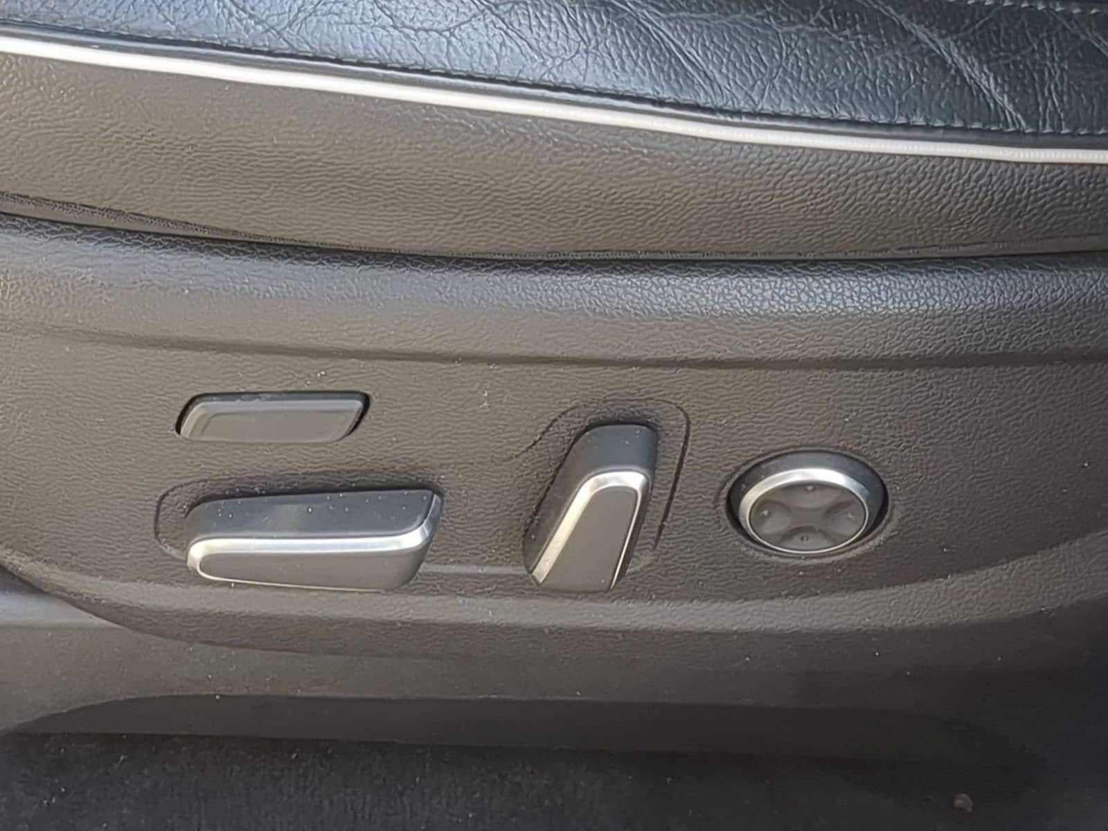 Thumbnail: 2023 Hyundai Palisade - 17