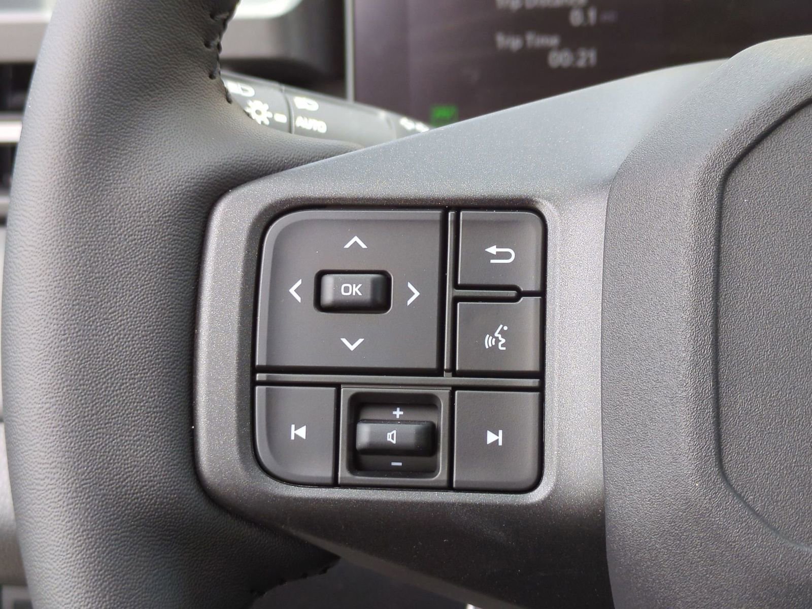 Thumbnail: 2026 Toyota RAV4 - 25