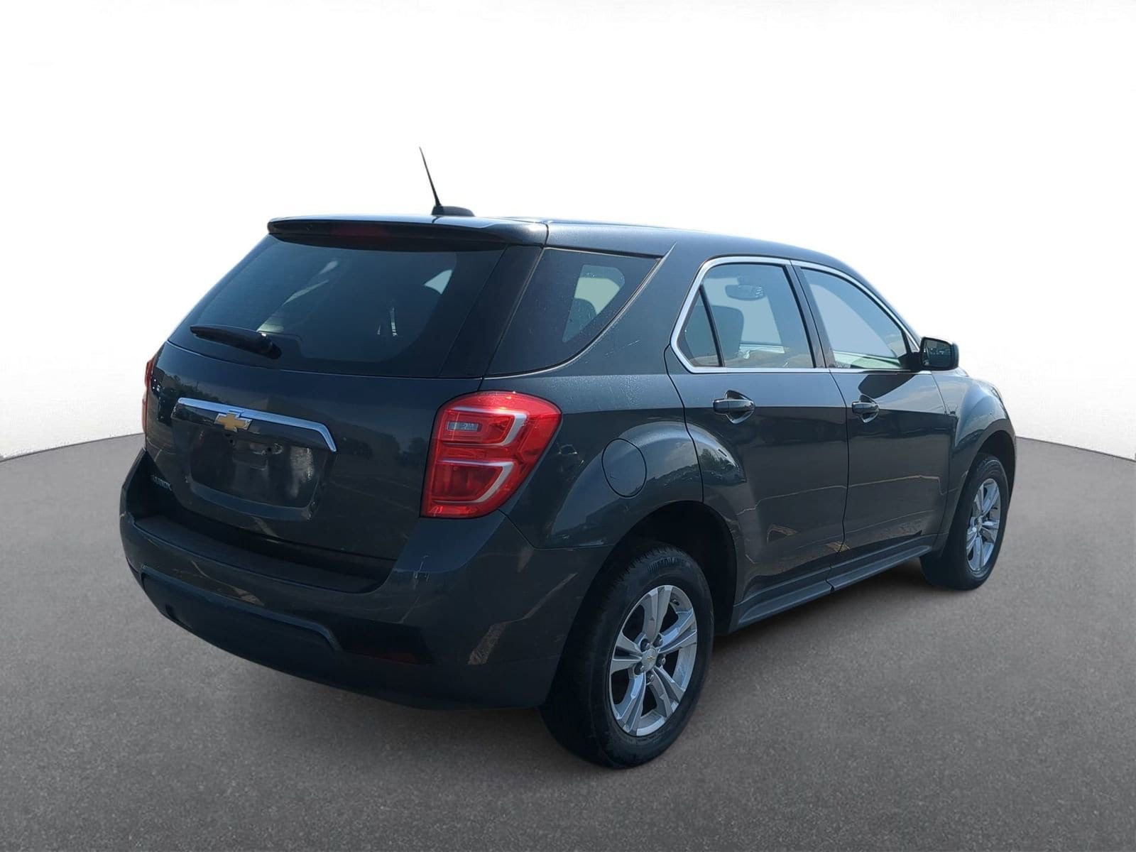 Thumbnail: 2017 Chevrolet Equinox - 8