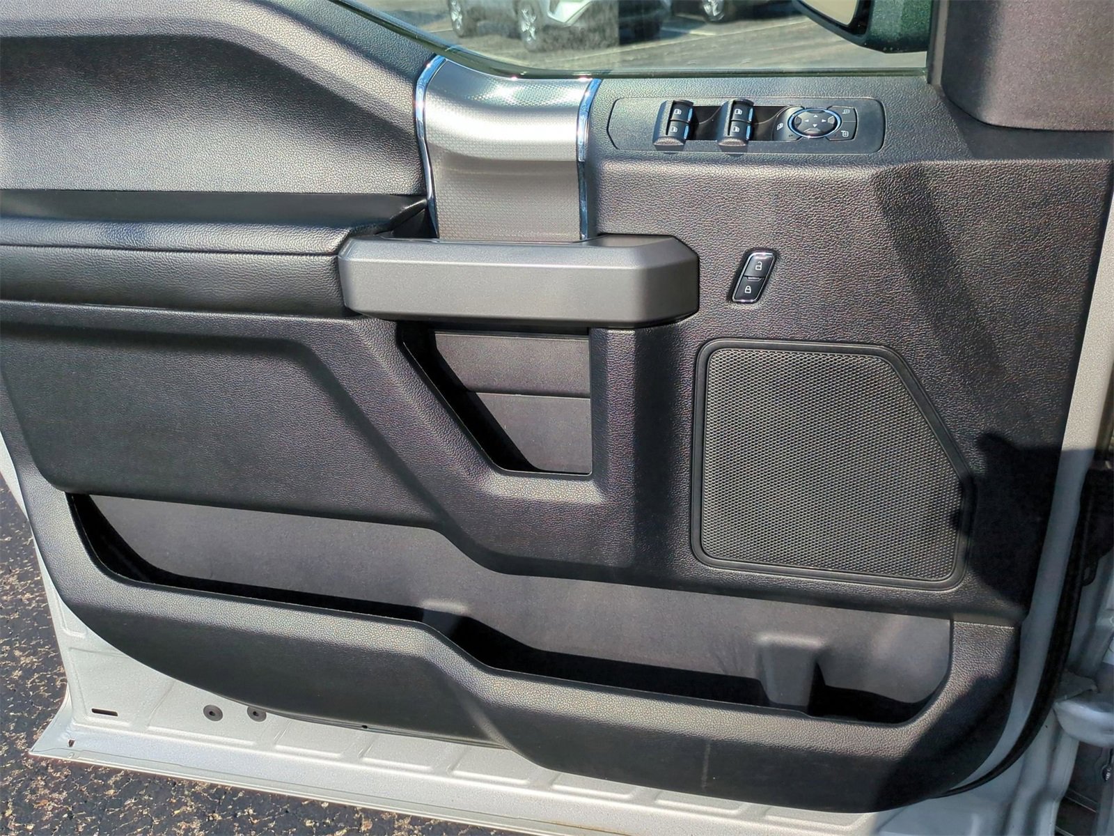 Thumbnail: 2017 Ford F-150 - 29