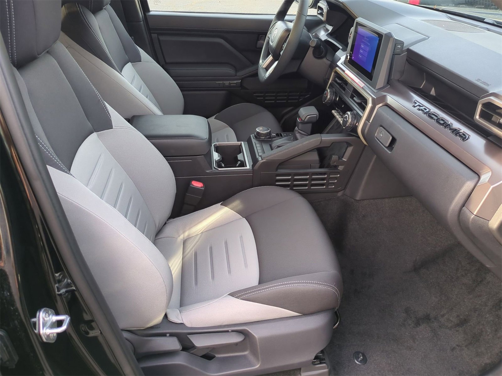 Thumbnail: 2025 Toyota Tacoma - 21