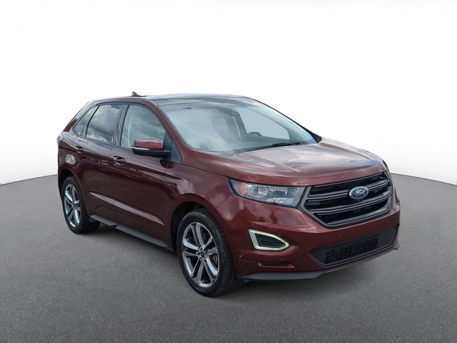 Thumbnail: 2015 Ford Edge - 2