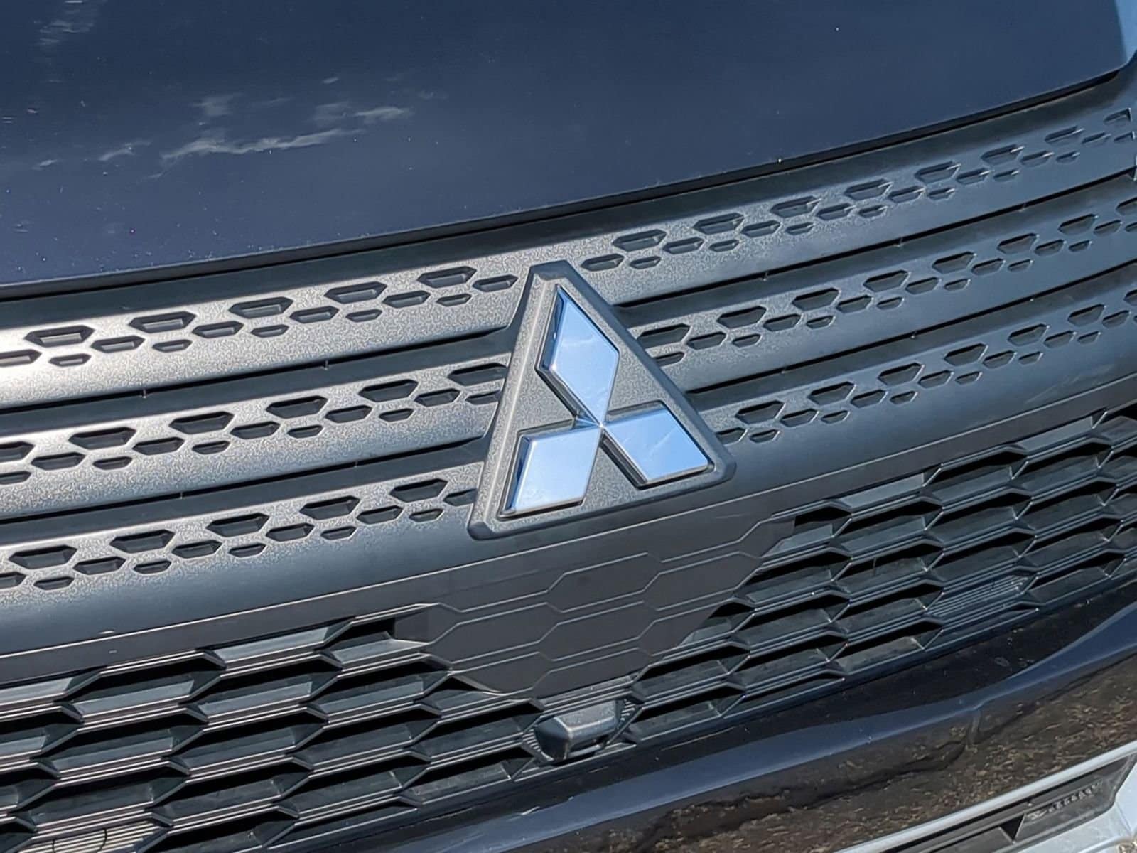 Thumbnail: 2026 Mitsubishi Eclipse Cross - 12