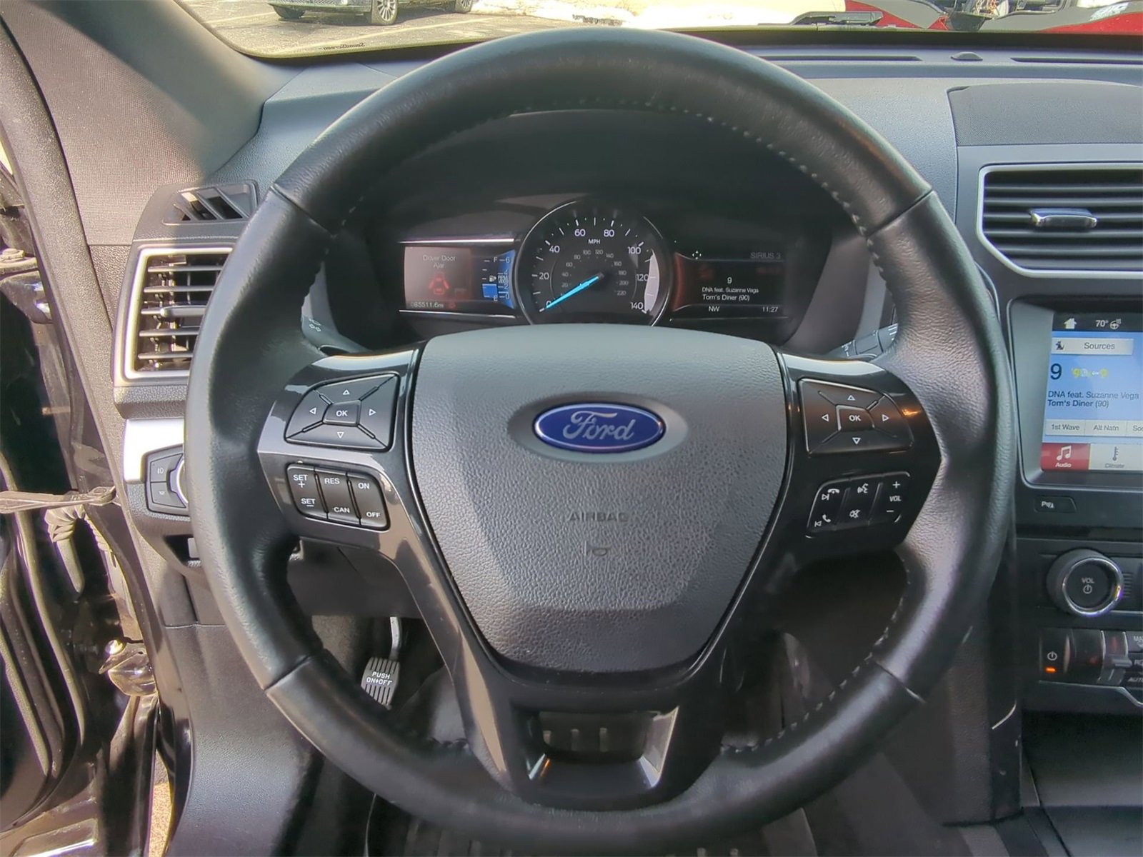 Thumbnail: 2017 Ford Explorer - 29