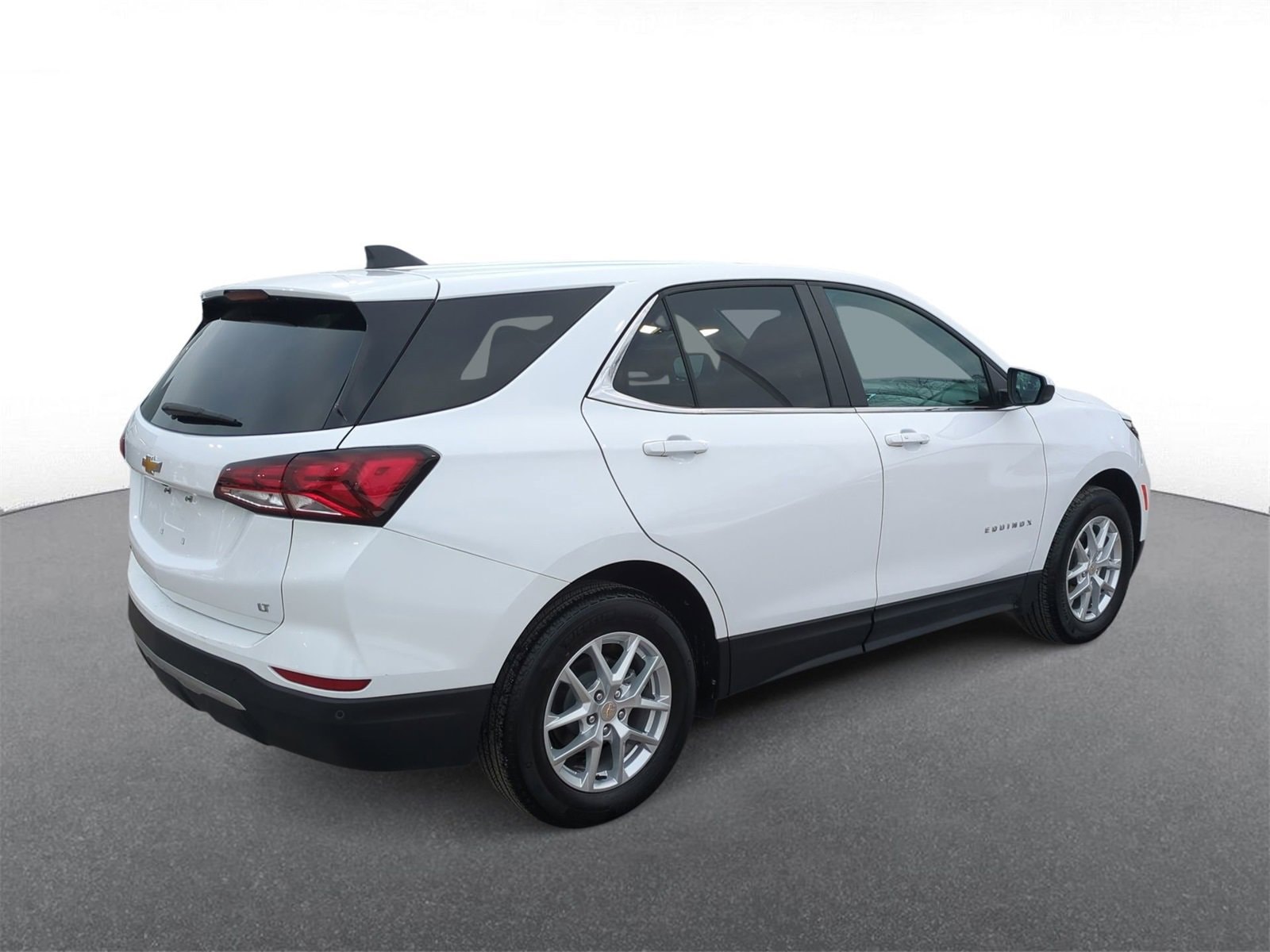 Thumbnail: 2024 Chevrolet Equinox - 8