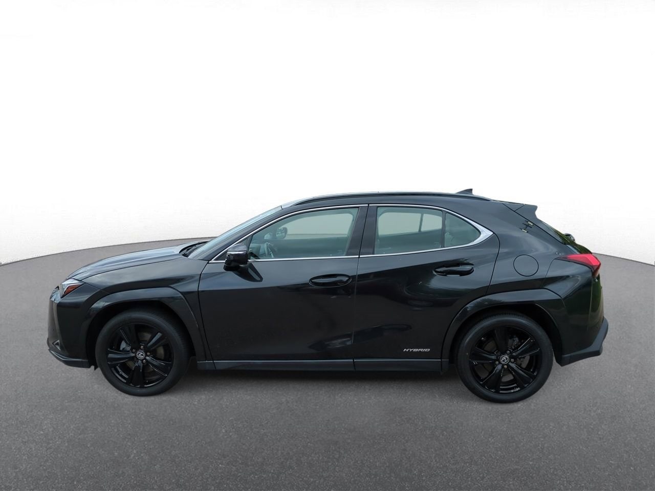 Thumbnail: 2021 Lexus UX - 5