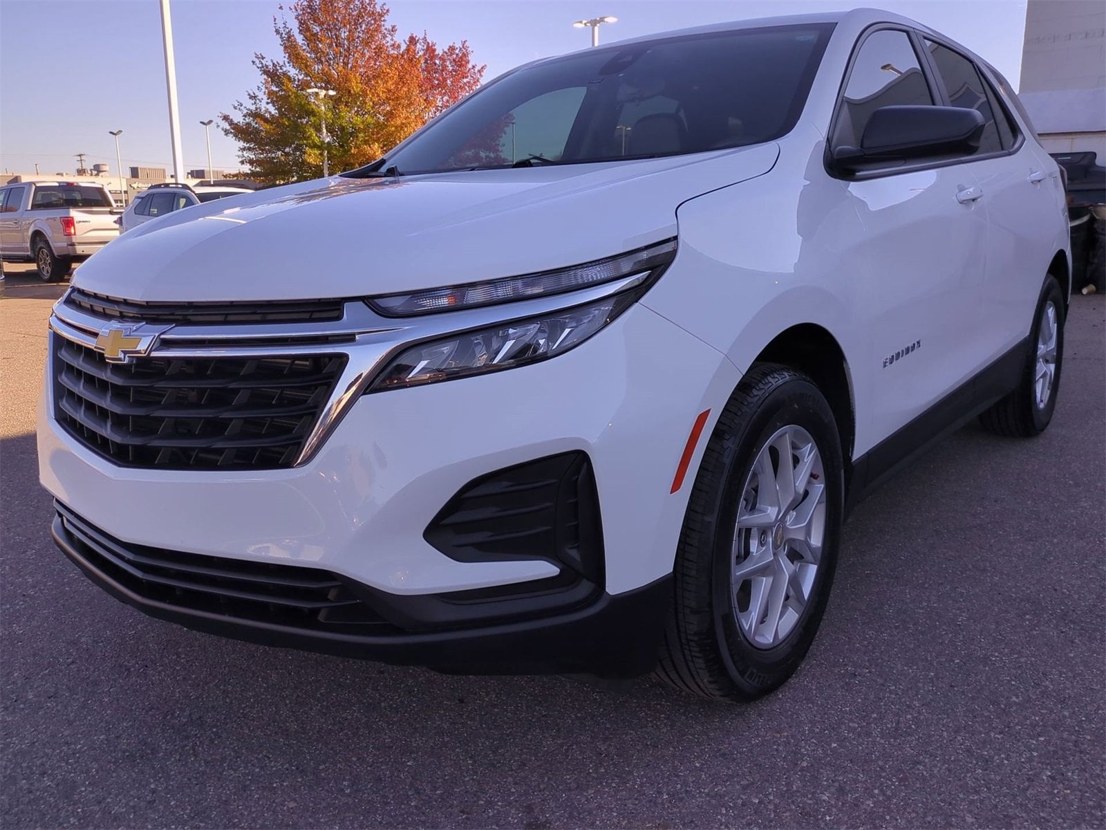 Thumbnail: 2023 Chevrolet Equinox - 11