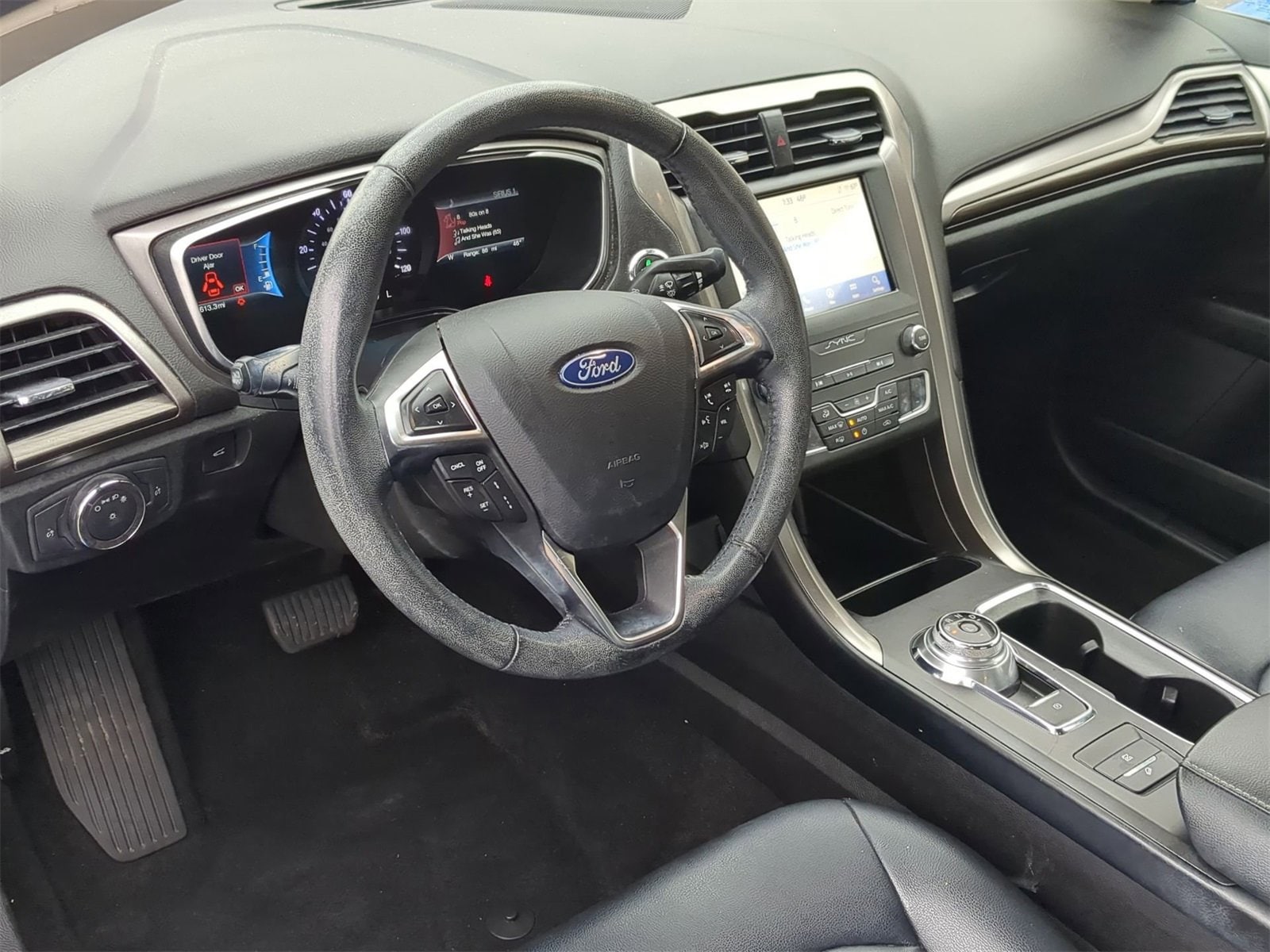 Thumbnail: 2019 Ford Fusion - 10