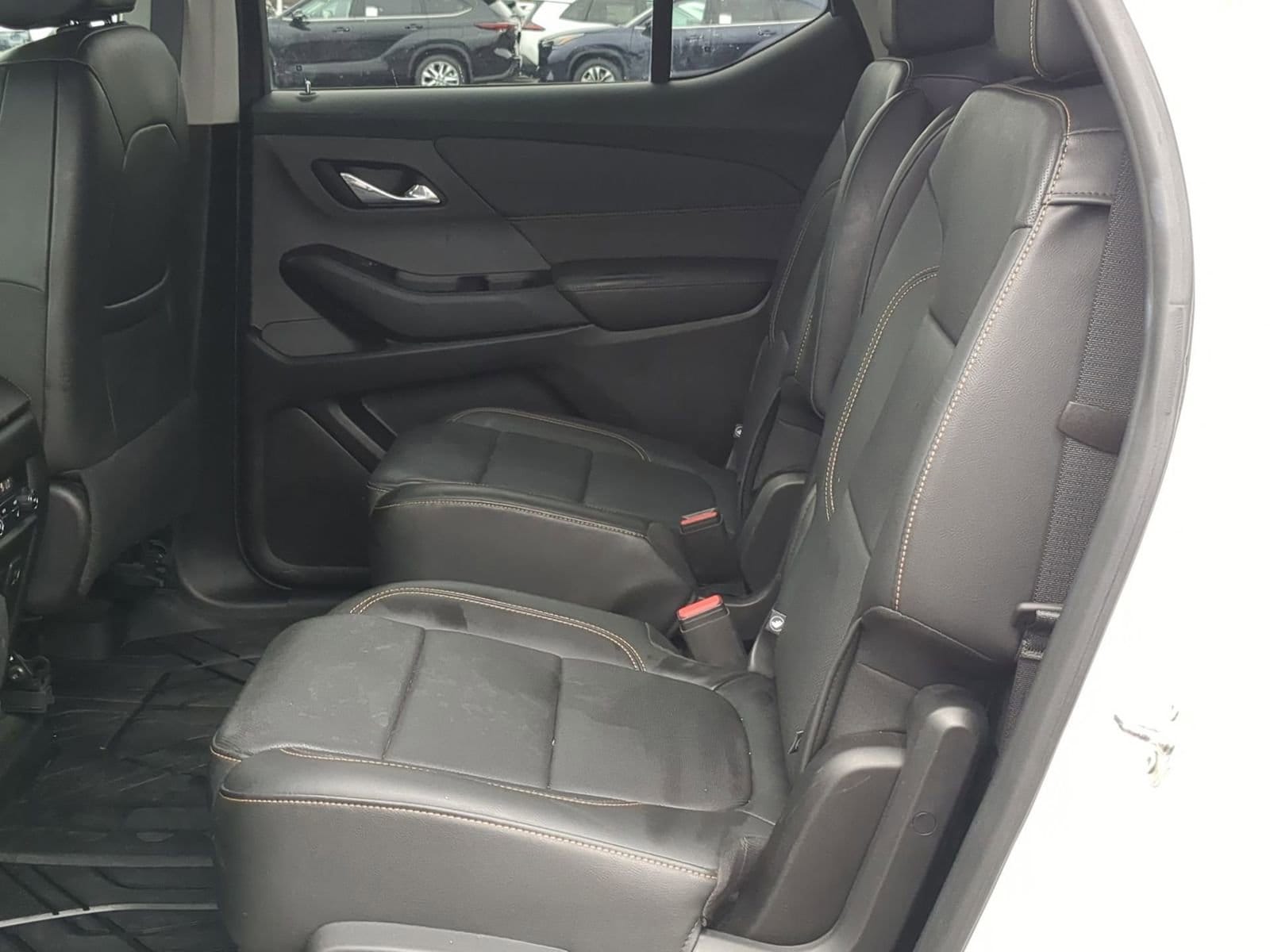 Thumbnail: 2020 Chevrolet Traverse - 19