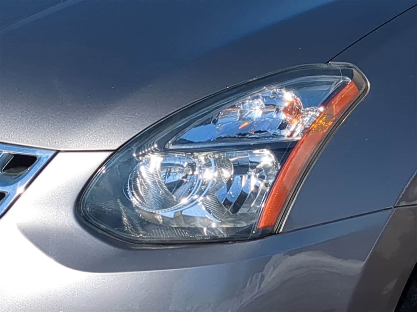 Thumbnail: 2015 Nissan Rogue - 18