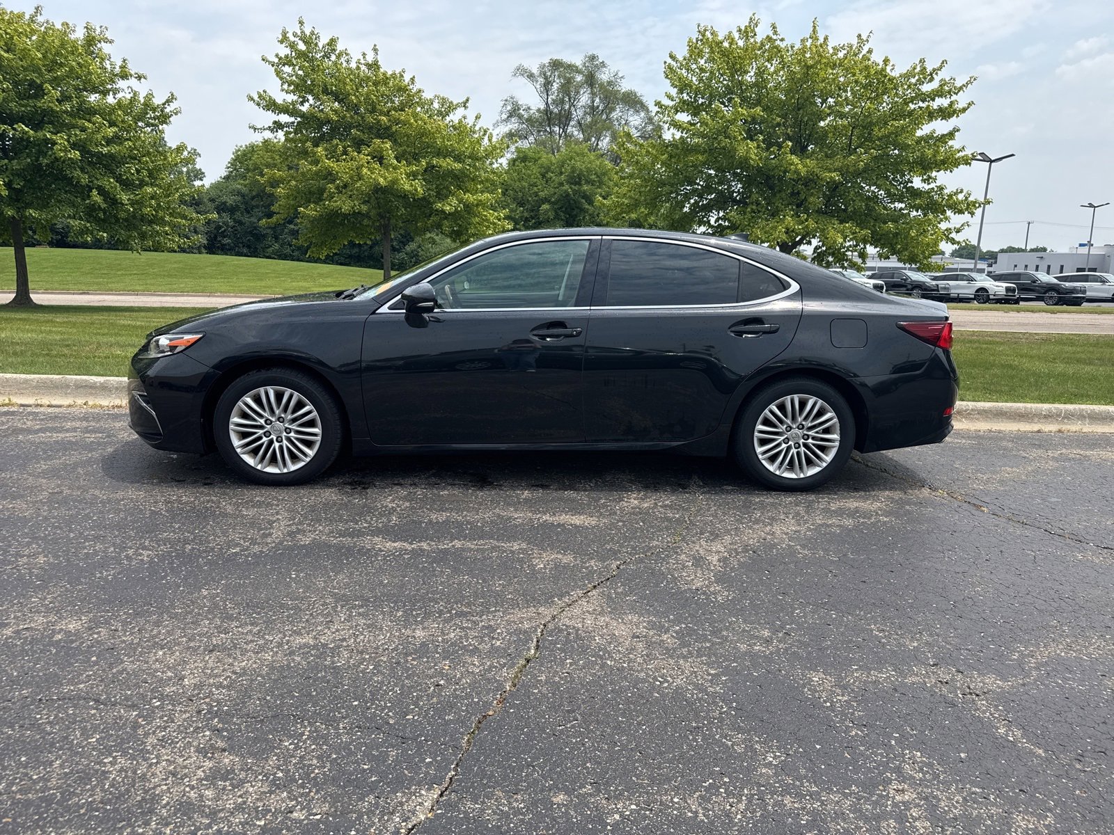 2017 Lexus ES 350 3