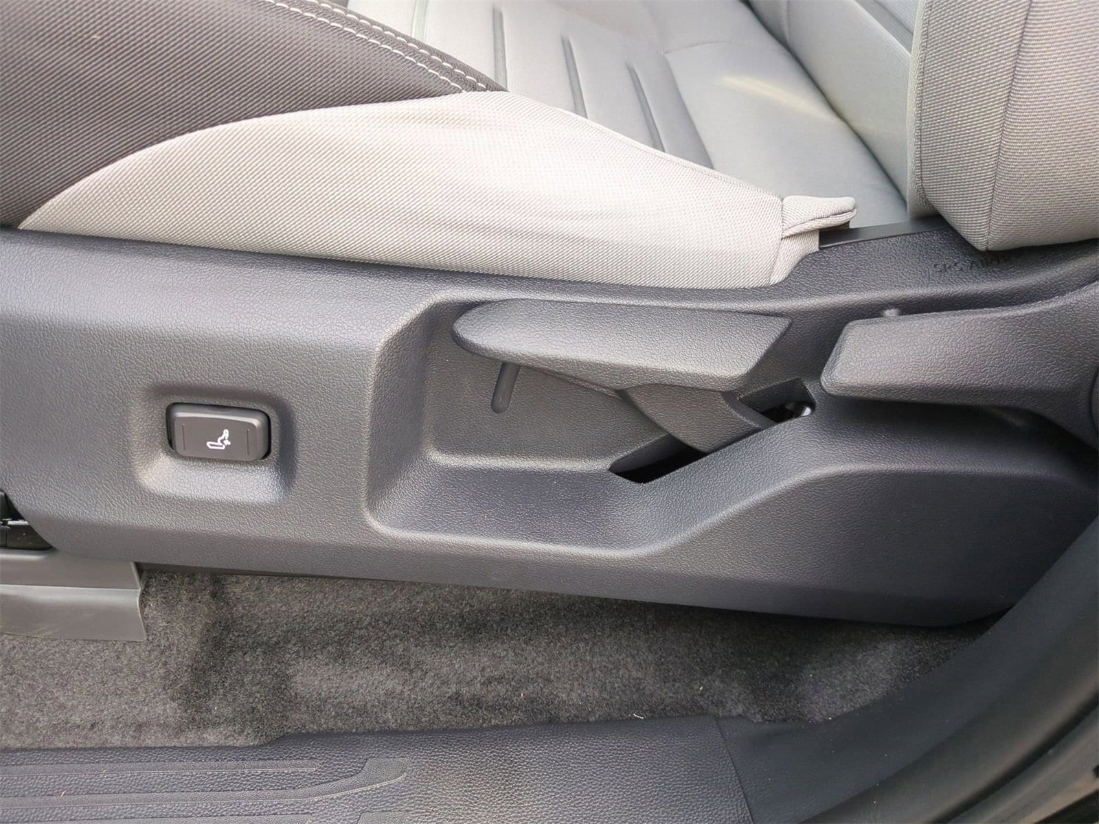 Thumbnail: 2025 Toyota Tacoma - 17