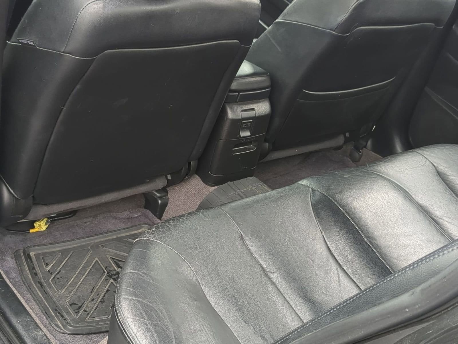 Thumbnail: 2001 Nissan Maxima - 16