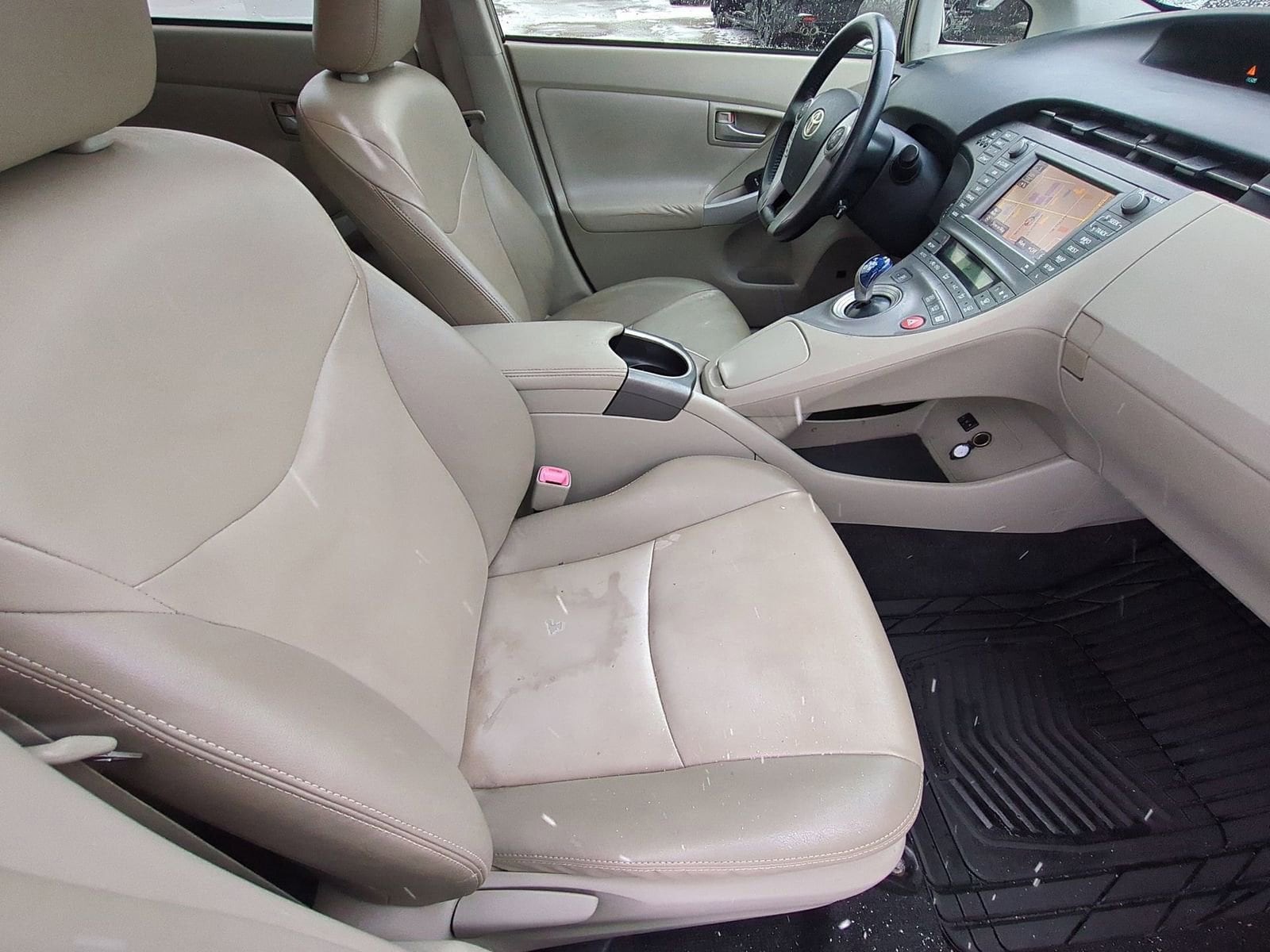 2012 Toyota Prius Four - Photo 22