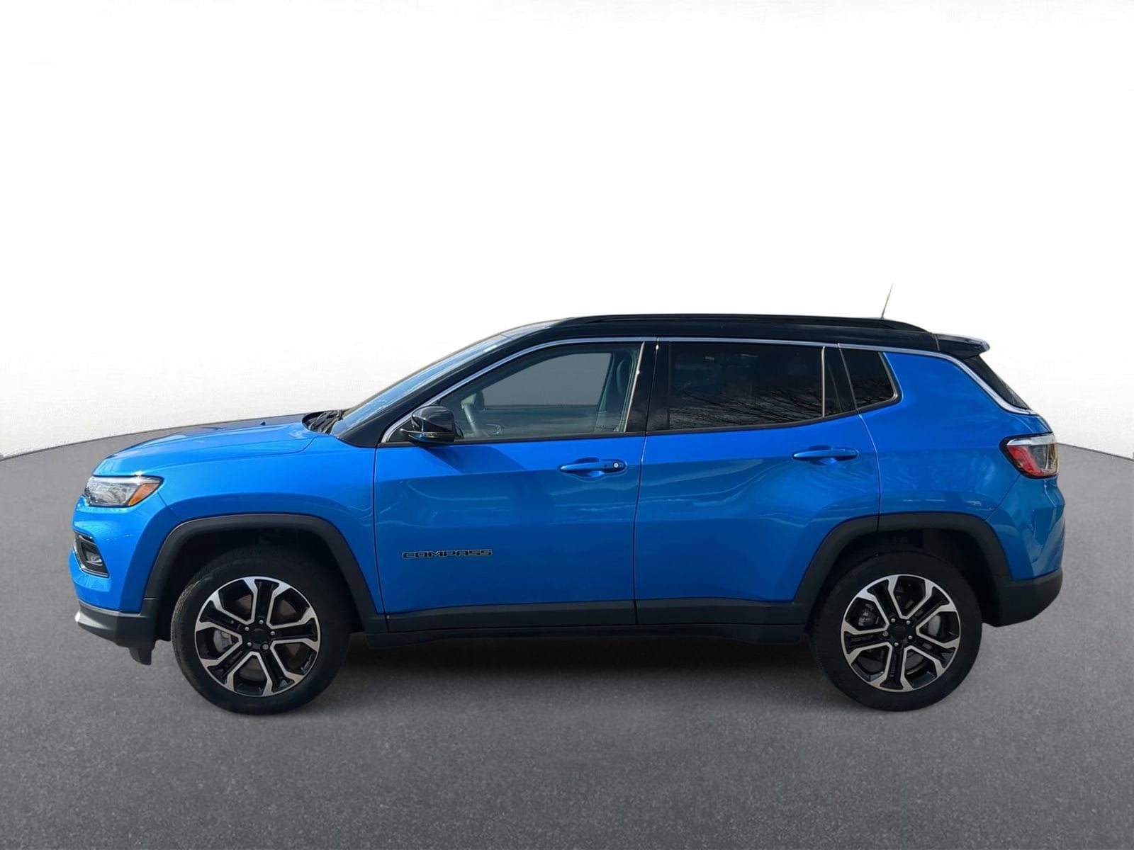 Thumbnail: 2023 Jeep Compass - 5