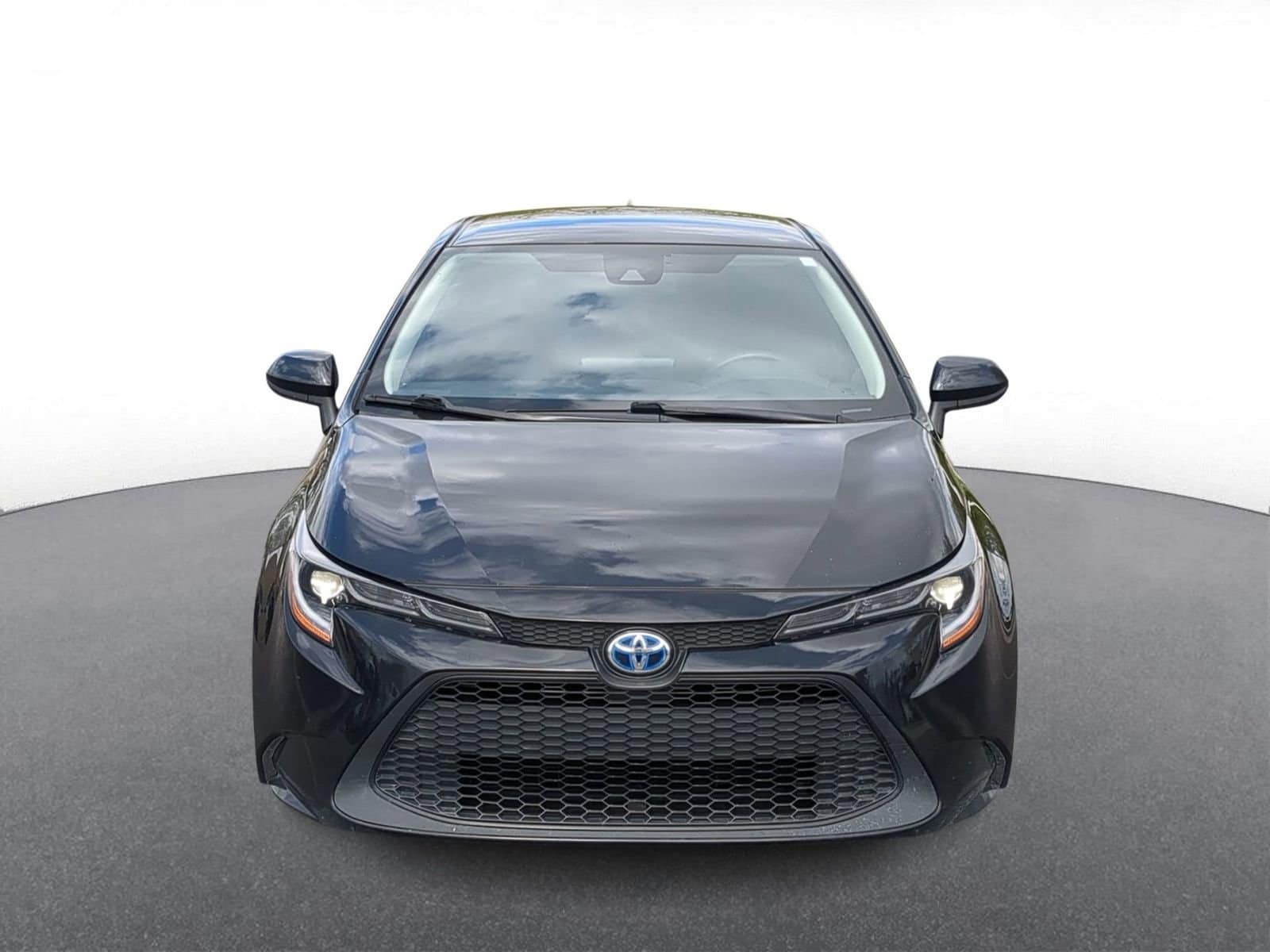 Thumbnail: 2022 Toyota Corolla - 3