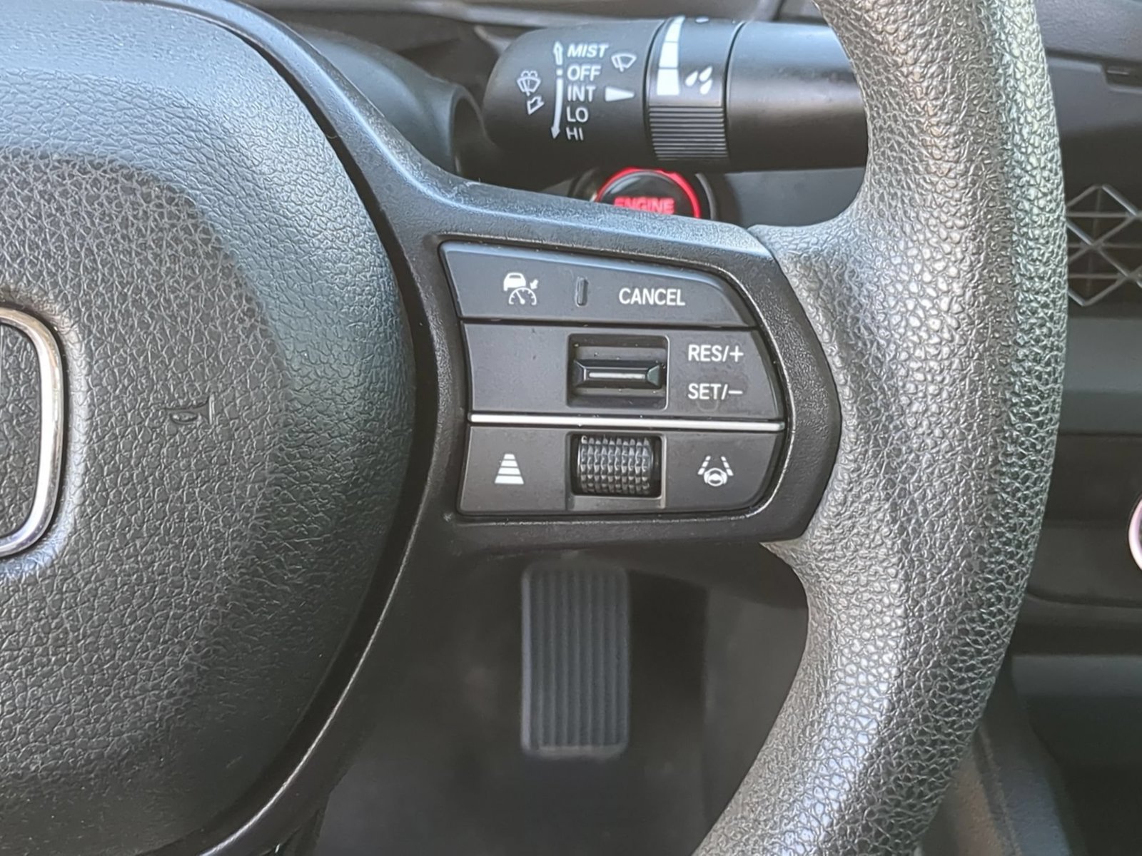 2025 Honda Accord LX - Photo 23