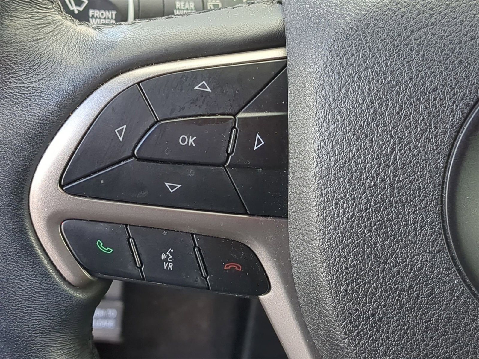 Thumbnail: 2018 Jeep Grand Cherokee - 23