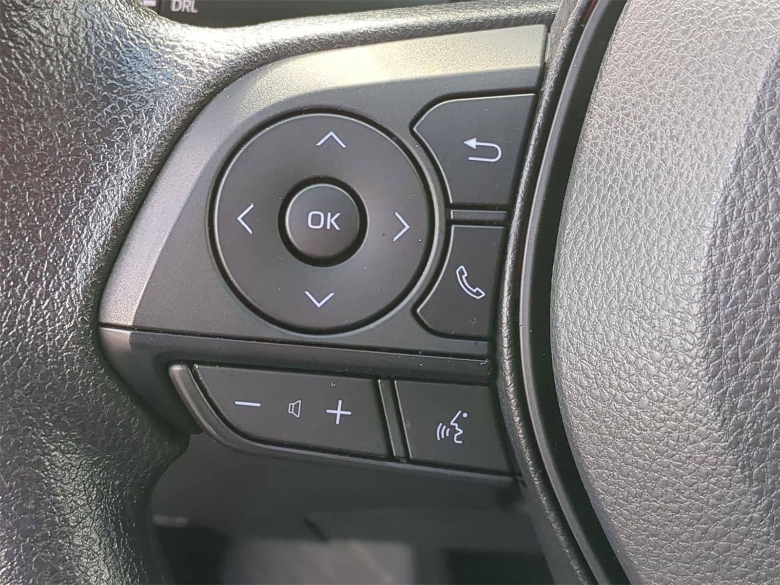 Thumbnail: 2025 Toyota RAV4 - 30