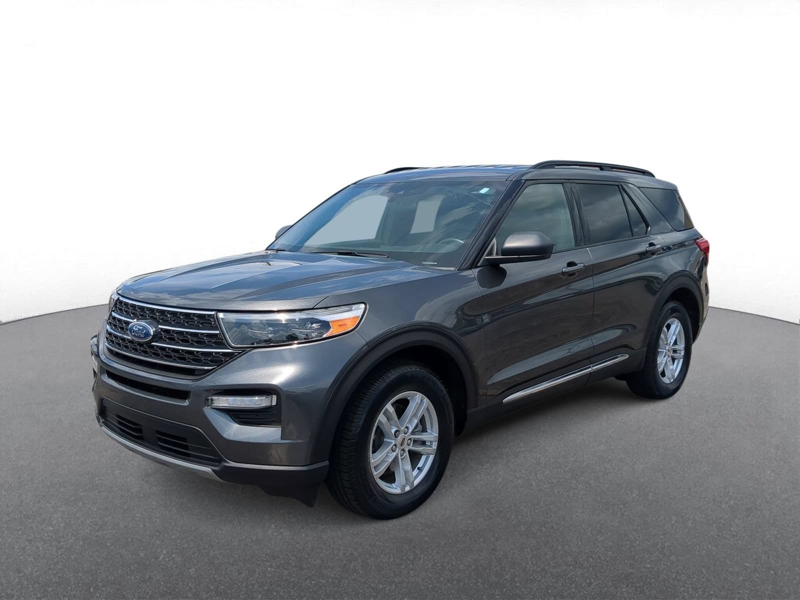 Thumbnail: 2020 Ford Explorer - 4