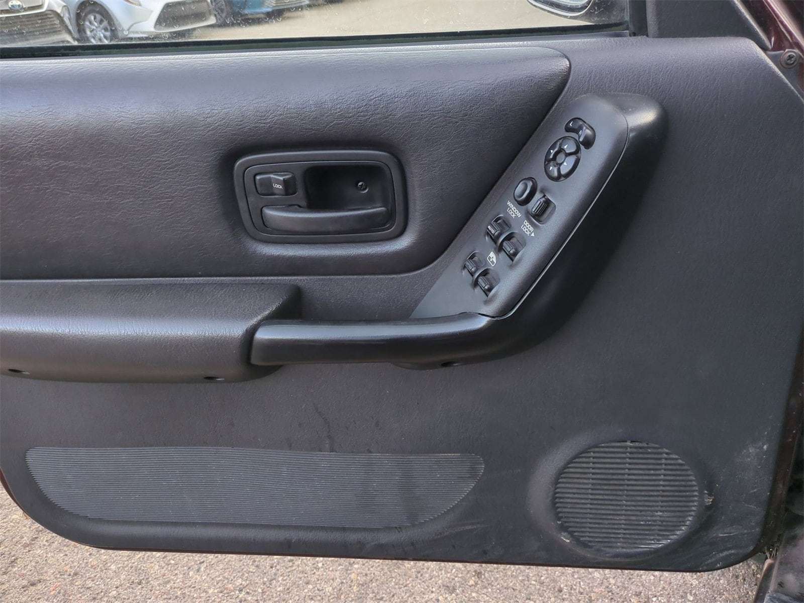 Thumbnail: 2001 Jeep Cherokee - 28