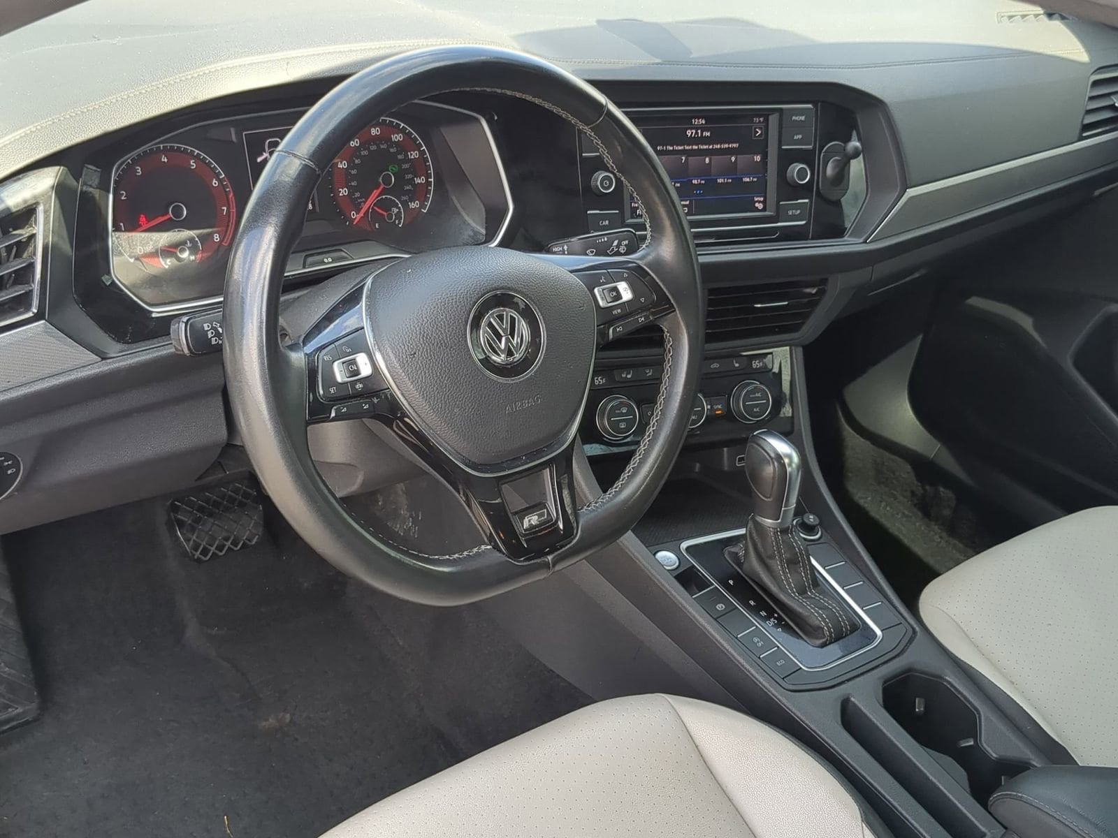 Thumbnail: 2019 Volkswagen Jetta - 10