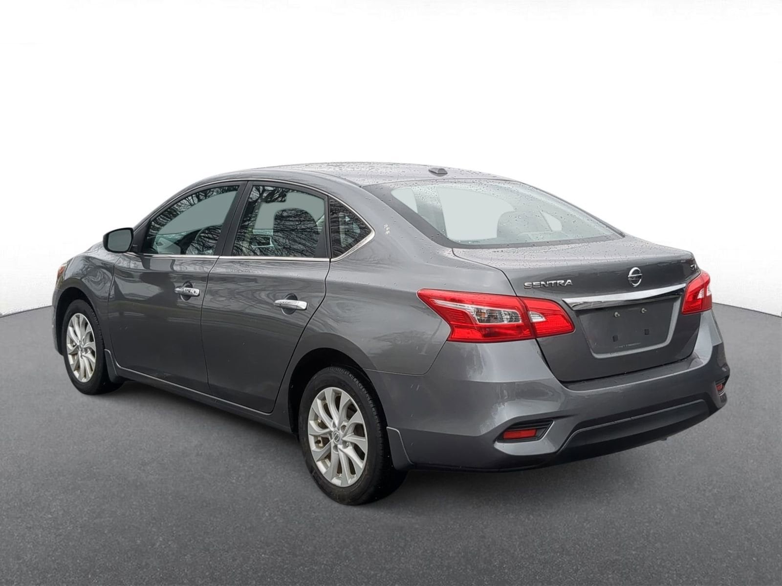 Thumbnail: 2019 Nissan Sentra - 6