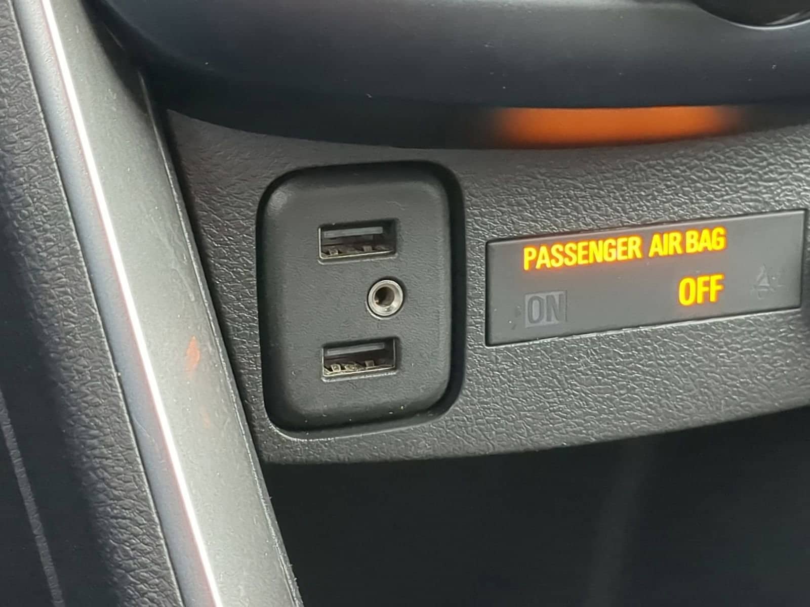 Thumbnail: 2020 Chevrolet Trax - 30