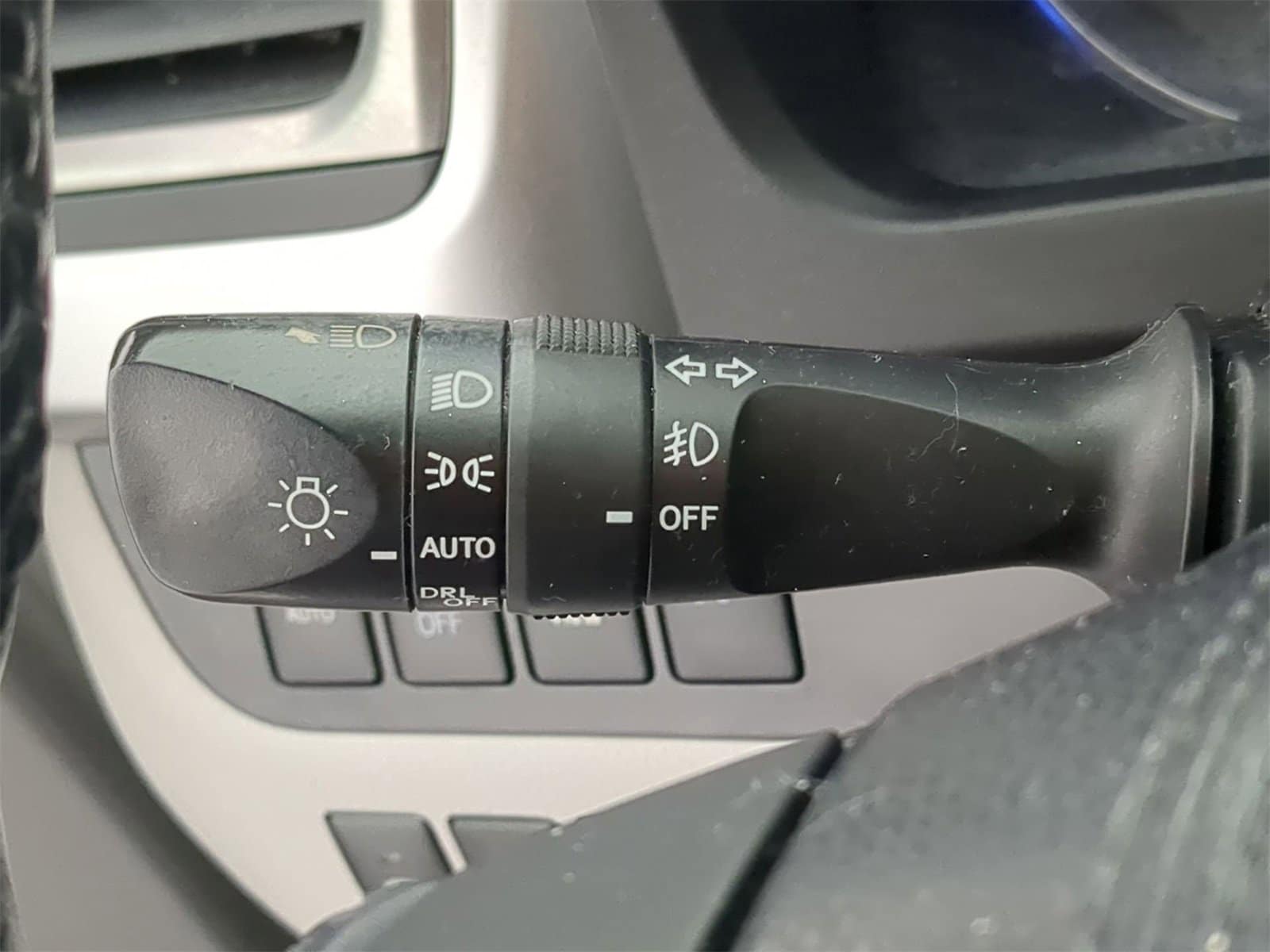 Thumbnail: 2018 Toyota Highlander - 28