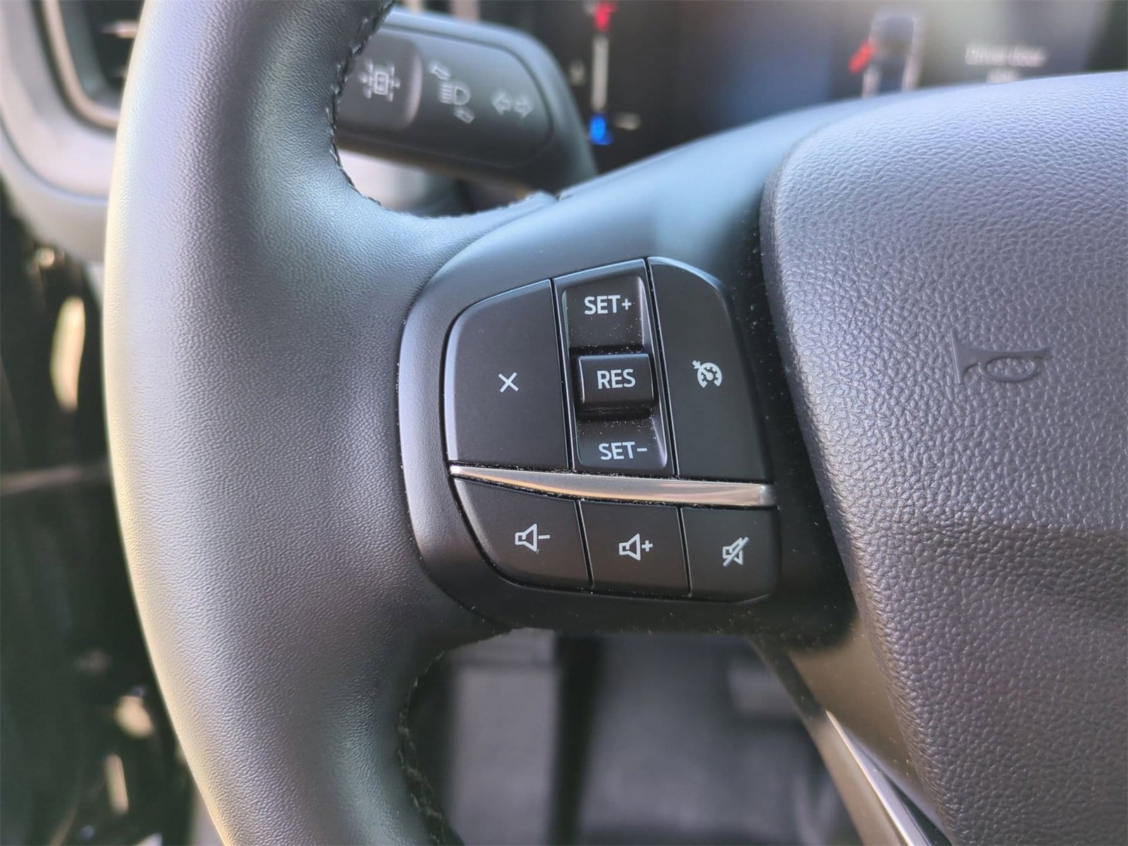 Thumbnail: 2025 Ford Maverick - 22