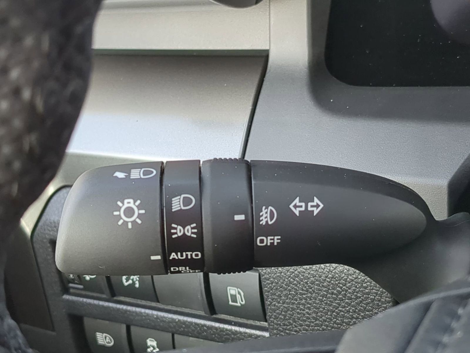 Thumbnail: 2025 Toyota Tacoma - 33