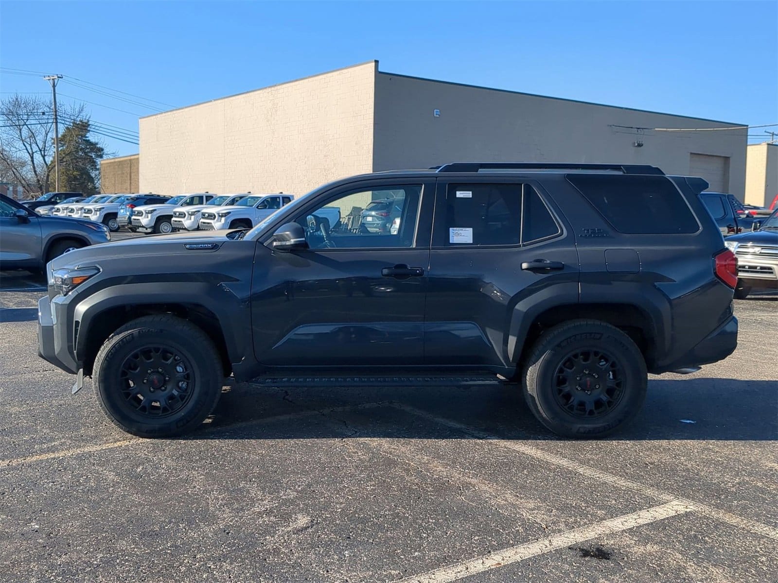 Thumbnail: 2025 Toyota 4Runner - 11