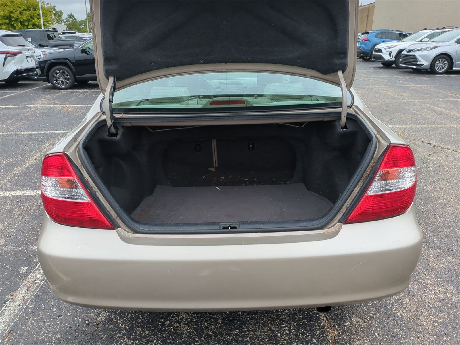 Thumbnail: 2003 Toyota Camry - 33