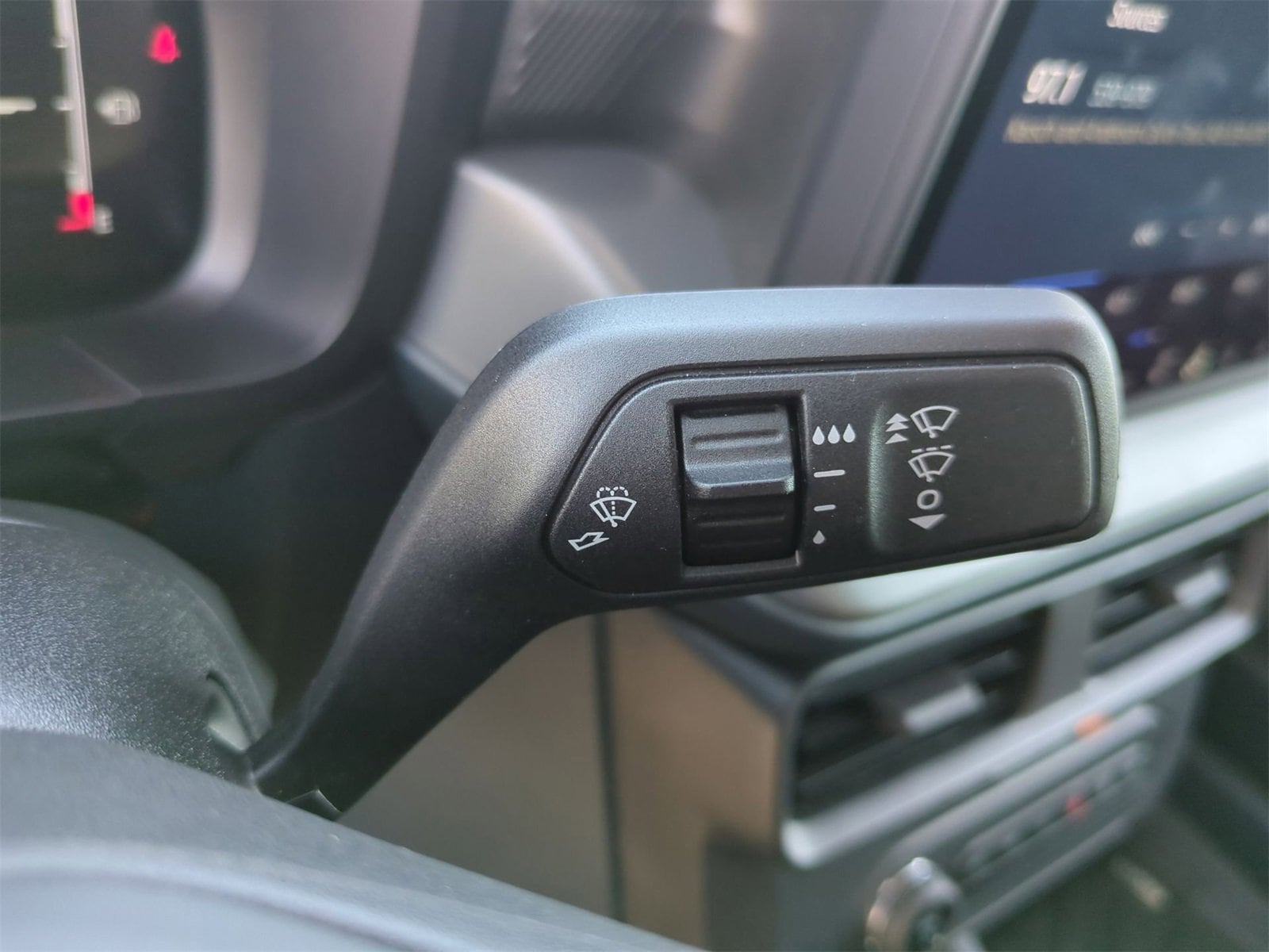 Thumbnail: 2025 Ford Maverick - 24