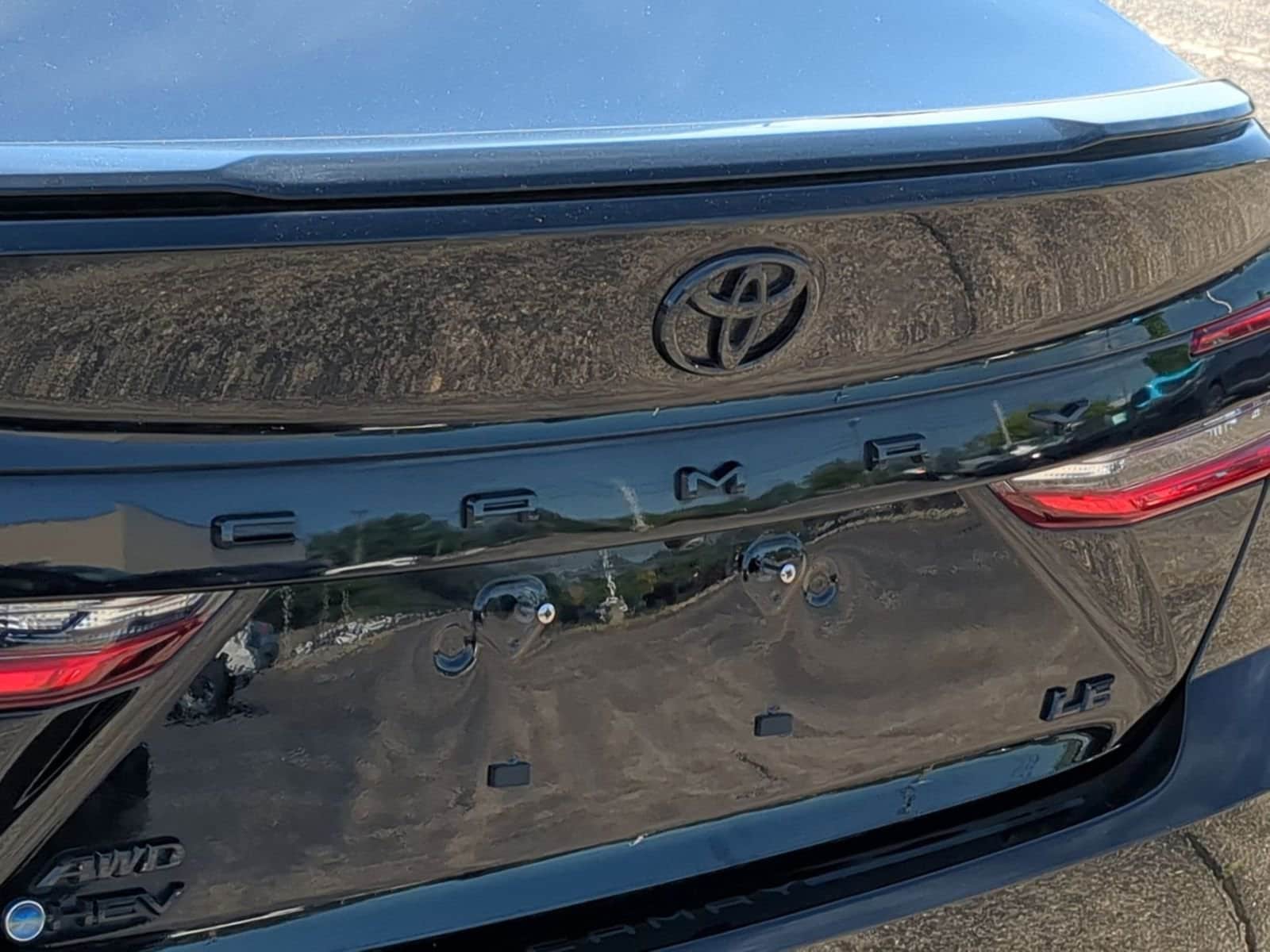 Thumbnail: 2025 Toyota Camry - 13