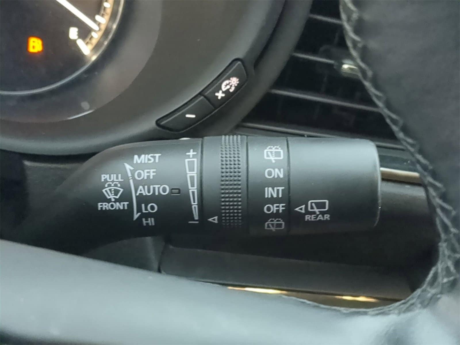 Thumbnail: 2023 Mazda CX-30 - 25