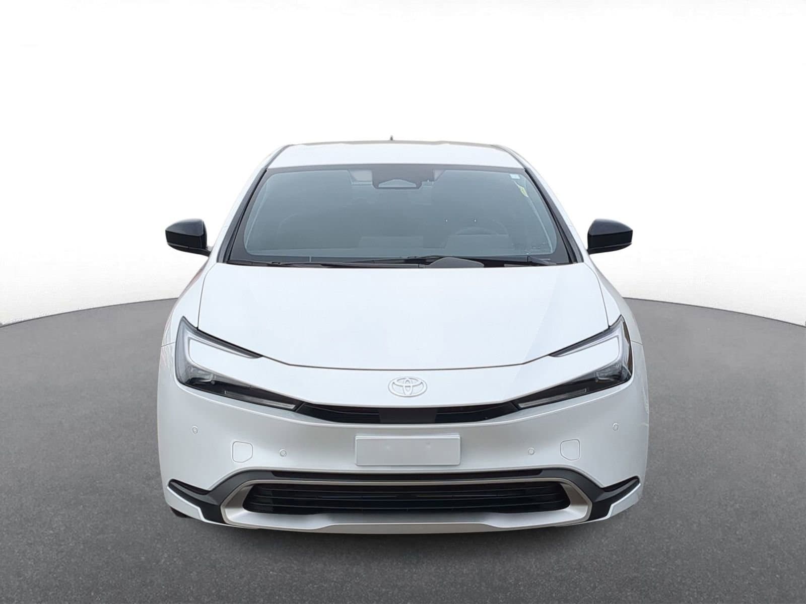 Thumbnail: 2026 Toyota Prius - 3