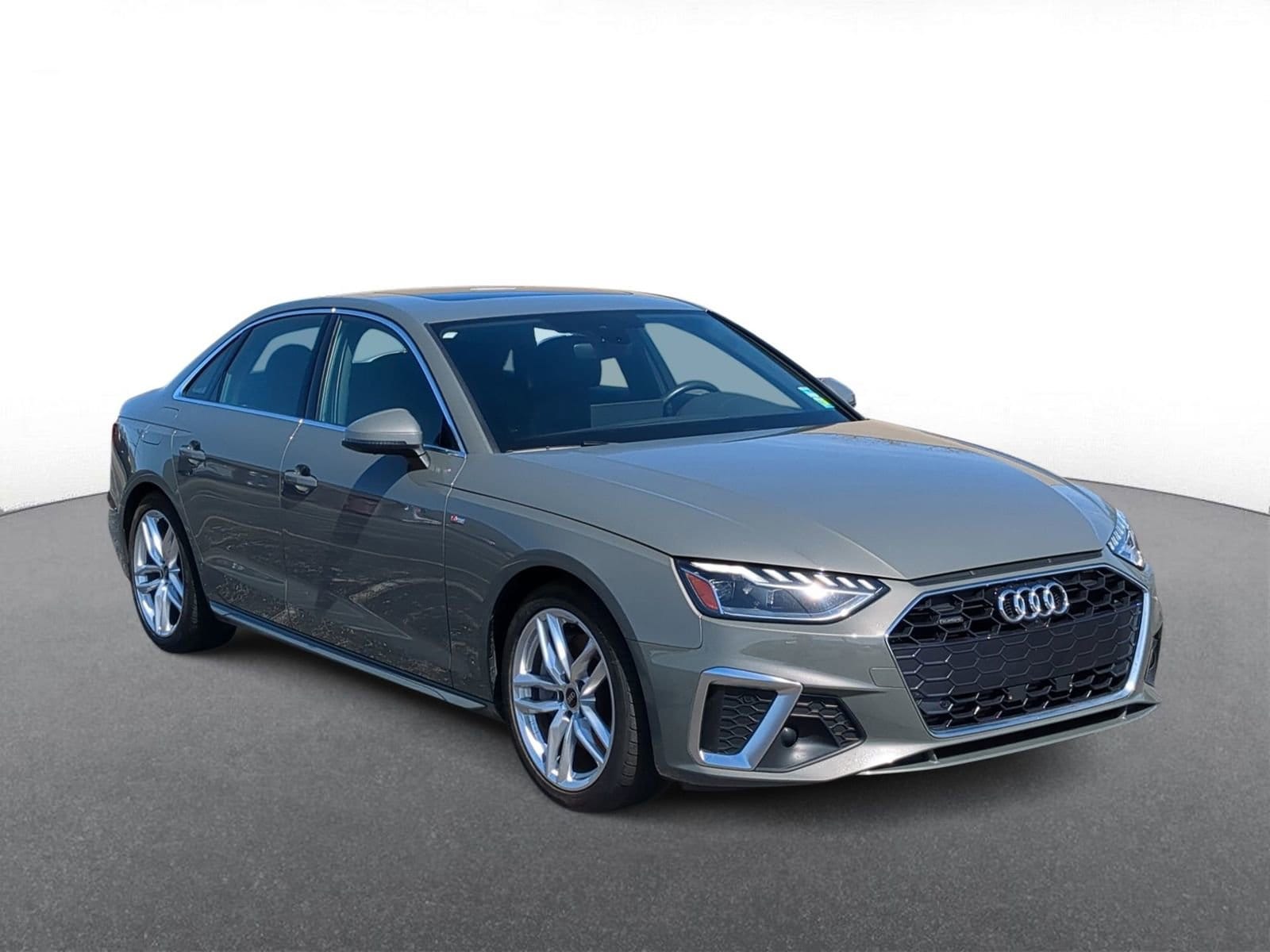 Thumbnail: 2023 Audi A4 - 2