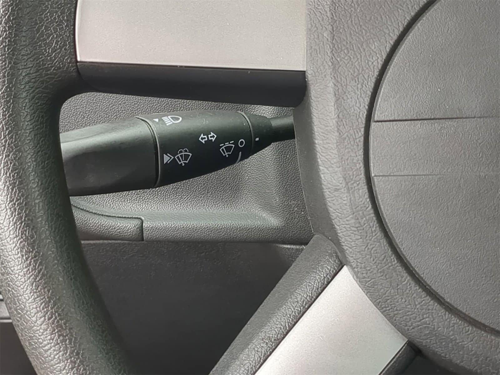 Thumbnail: 2009 Dodge Challenger - 28