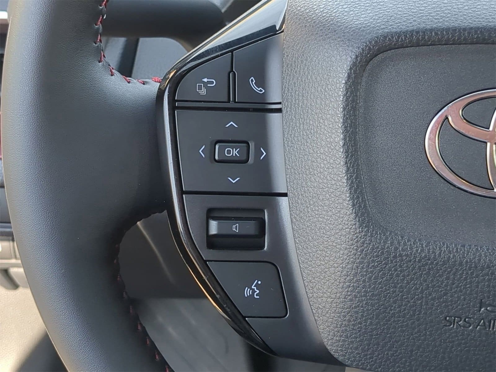 Thumbnail: 2026 Toyota Prius - 30