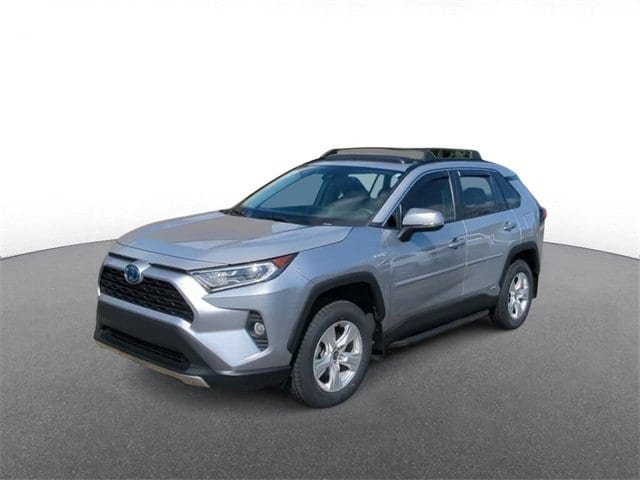 2021 Toyota RAV4 XLE 4