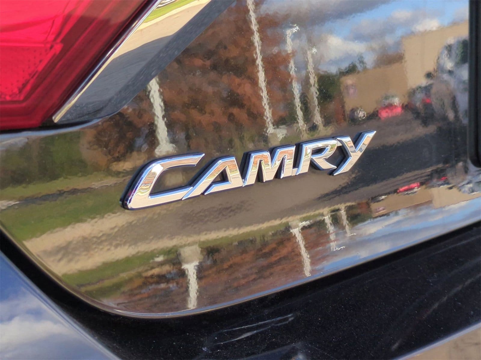 Thumbnail: 2016 Toyota Camry - 13