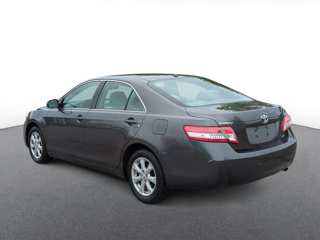 Thumbnail: 2011 Toyota Camry - 6