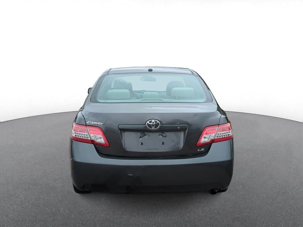 Thumbnail: 2011 Toyota Camry - 7