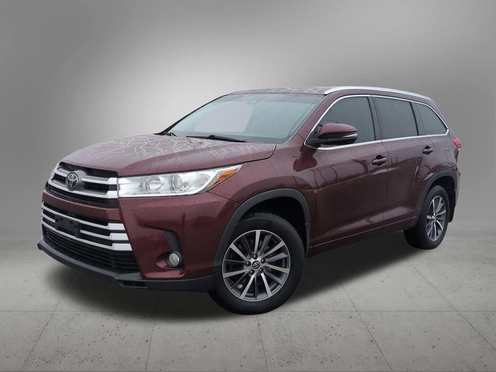 Thumbnail: 2017 Toyota Highlander - 1