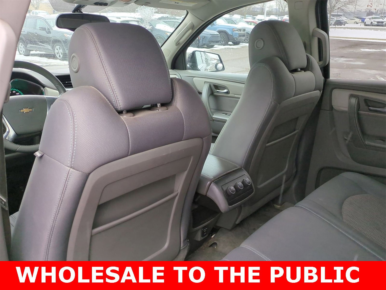 Thumbnail: 2015 Chevrolet Traverse - 18